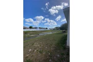 217 Hibiscus St, Winter Haven, FL 33881, Sold 04/15/22