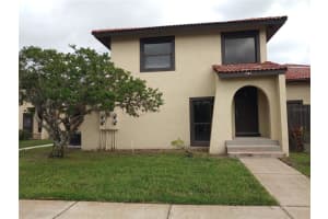 511 Hunter Cir, Kissimmee, FL 34758, Sold 03/31/22