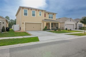 389 Tanglewood Dr, Davenport, FL 33896, Sold 05/06/22