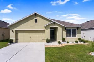 530 Squires Grove Dr, Winter Haven, FL 33880, Sold 04/15/22