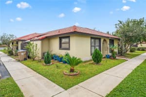 432 Hunter Cir, Kissimmee, FL 34758, Sold 04/22/22
