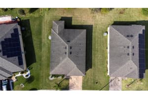 271 Whispering Pines Way, Davenport, FL 33837, Sold 04/22/22