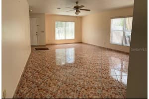 1219 Kempton Chase Pkwy, Orlando, FL 32837, Sold 05/18/22