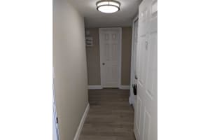 847 Sky Lake Cir, Orlando, FL 32809, Sold 06/07/22
