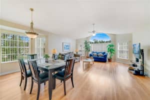 2459 Sweetwater Club Cir, Kissimmee, FL 34746, Sold 05/03/22