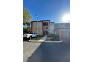 5560 Metrowest Blvd, Orlando, FL 32811, Sold 04/29/22