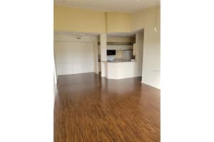 5560 Metrowest Blvd, Orlando, FL 32811, Sold 04/29/22