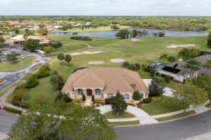 1700 Lee Janzen Dr, Kissimmee, FL 34744, Sold 05/26/22