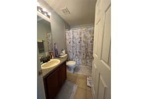 228 Castlekeeper Pl, Valrico, FL 33594, Sold 05/17/22