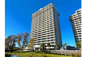 13427 Blue Heron Beach Dr, Orlando, FL 32821, Sold 04/25/22