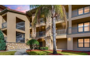 912 Charo Pkwy, Davenport, FL 33897, Sold 05/05/22