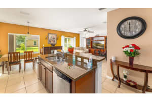 4728 Greycliff Prairie Dr, Kissimmee, FL 34758, Sold 05/18/22