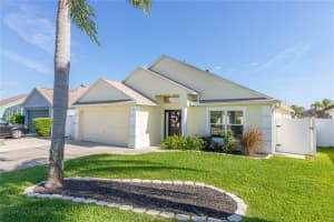 532 Majesty Dr, Davenport, FL 33837, Sold 05/12/22