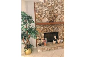 2311 Hidden Lake St, Kissimmee, FL 34741, Sold 05/06/22