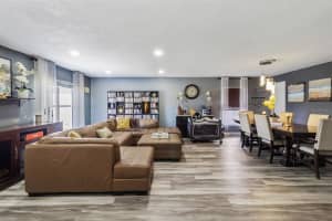 10042 Ian St, Orlando, FL 32825, Sold 06/21/22