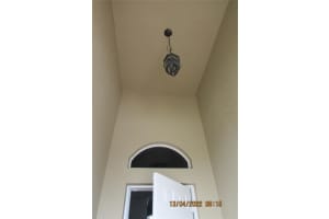 2211 SE 1ST ST, HOMESTEAD, FL 33033 Sold 07/05/22