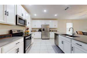 655 Peg Ct, St Cloud, FL 34769, Sold 05/31/22