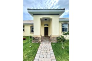 3932 Port Sea Pl, Kissimmee, FL 34746, Sold 07/06/22