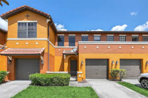 9651 Doris Ln, Orlando, FL 32829, Sold 06/03/22