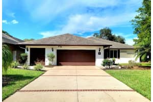 5 HUNTLEY CT, HAINES CITY, FL 33844 Sold 07/29/22