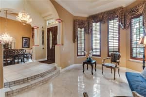 8207 WHITE SWAN CT, ORLANDO, FL 32836 Sold 07/21/22