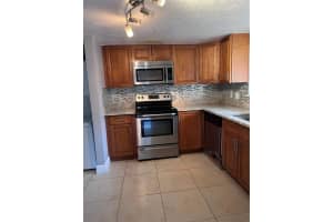 708 RAYMOND CIR, ALTAMONTE SPRINGS, FL 32714 Sold 08/26/22