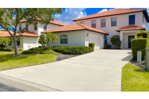 509 Summer Pl Loop, Clermont, FL 34714, Sold 07/05/22