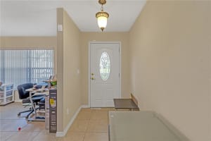 625 Del Rio St, Orlando, FL 32839, Sold 06/01/22