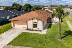 5200 BROKEN ARROW DR, KISSIMMEE, FL 34746 Sold 06/29/22
