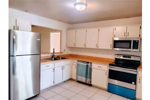 4052 Cannon Ct, Kissimmee, FL 34746, Sold 06/13/22