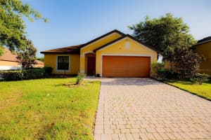 932 Fallbrooke Ave, Deltona, FL 32725, Sold 06/09/22