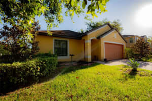 932 Fallbrooke Ave, Deltona, FL 32725, Sold 06/09/22