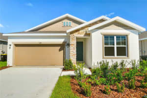1228 MATTIE POINTE BLVD, AUBURNDALE, FL 33823 Sold 04/07/23