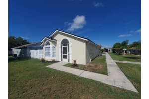 2388 HARBOR TOWN DR, KISSIMMEE, FL 34744 Sold 08/09/22