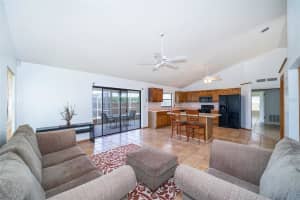 12960 Broakfield Cir, Orlando, FL 32837, Sold 06/20/22