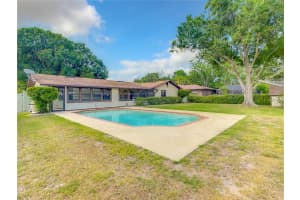 1830 W Clinton Dr, St Cloud, FL 34769, Sold 06/16/22