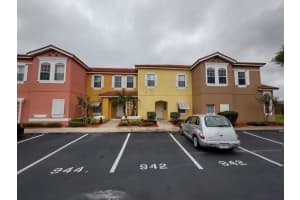 942 Park Terrace Cir, Kissimmee, FL 34746, Sold 06/17/22