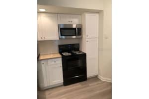 4560 Commander Dr, Orlando, FL 32822, Sold 06/23/22