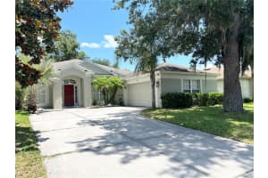 2340 Meadow Oak Cir, Kissimmee, FL 34746, Sold 06/10/22