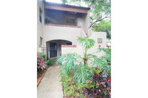 2917 Lake Pineloch Blvd, Orlando, FL 32806, Sold 06/28/22