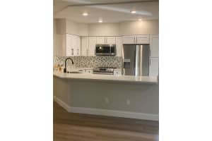 2917 Lake Pineloch Blvd, Orlando, FL 32806, Sold 06/28/22