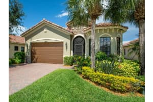 5542 49th Ave, Vero Beach, FL 32967, Sold 06/24/22
