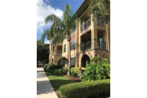 910 CHARO PARKWAY, DAVENPORT, FL 33897 Sold 04/17/24