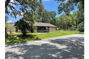 9427 6TH AVE, ORLANDO, FL 32824 Sold 09/01/22