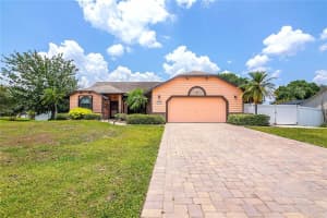 2832 SHADOW WOOD CT, KISSIMMEE, FL 34746 Sold 07/13/22