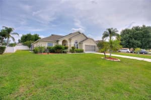 336 Loma Del Sol Dr, Davenport, FL 33896, Sold 07/05/22