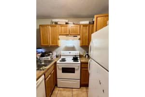 241 ROYAL PALM DR, KISSIMMEE, FL 34743 Sold 02/07/23