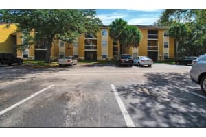 5259 IMAGES CIR #204, KISSIMMEE, FL 34746 Sold 07/14/22