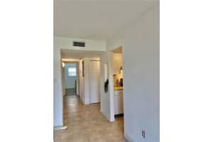 812 SKY LAKE CIR #B, ORLANDO, FL 32809 Sold 08/19/22