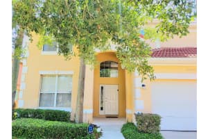 243 SOLANA CIR, DAVENPORT, FL 33897 Sold 09/16/22